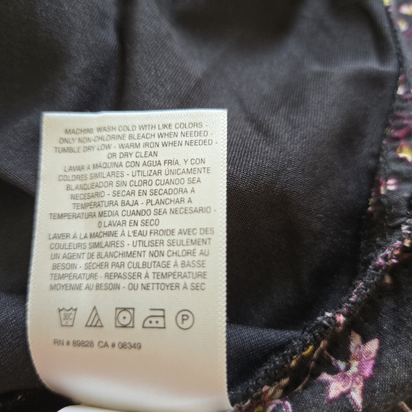 Jessica Simpson Blouse Size 3x Dark Floral Popover Black Pink Whimsigoth Fairy - Picture 11 of 12